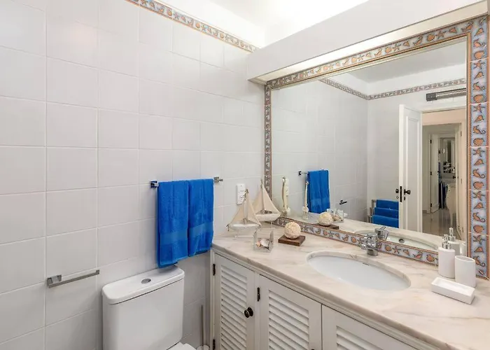 Moradia Olhos De Agua - 3 Quartos - 6 Camas *