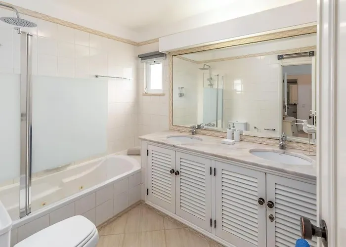 펜션 Moradia Olhos De Agua - 3 Quartos - 6 Camas