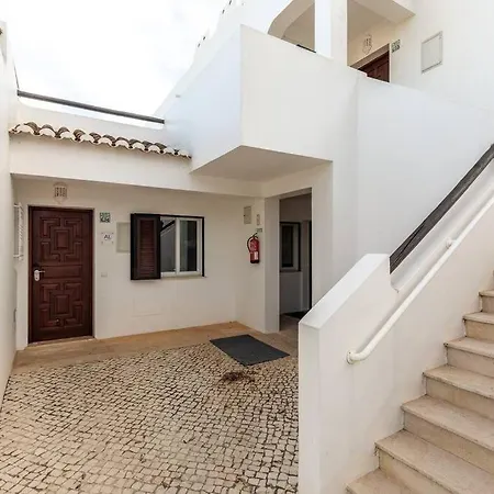 Dom wakacyjny Moradia Olhos De Agua - 3 Quartos - 6 Camas Albufeira