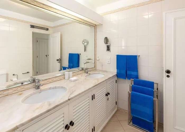 Dom wakacyjny Moradia Olhos De Agua - 3 Quartos - 6 Camas Albufeira